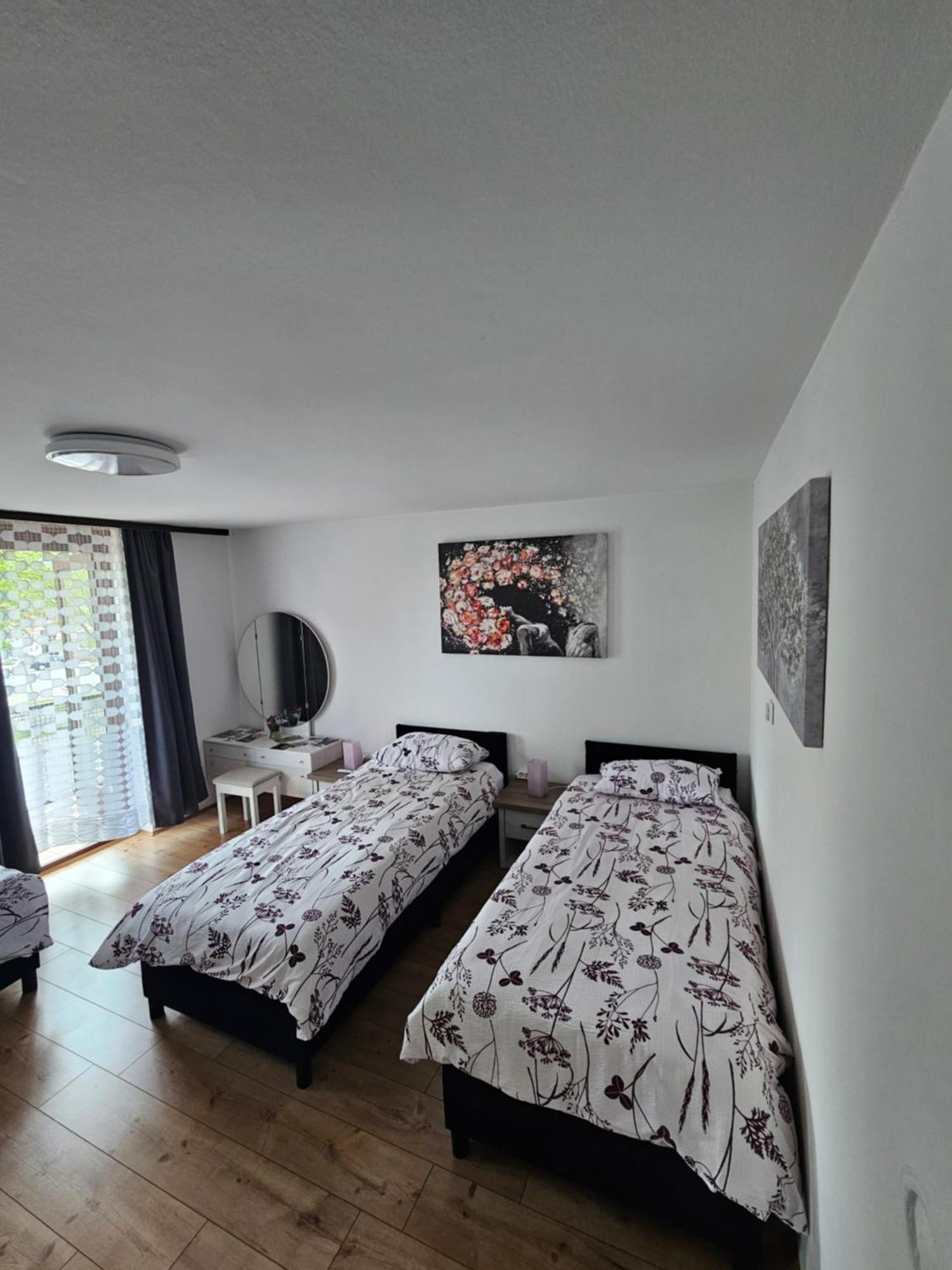 Apartmant Borna Slunj Eksteriør bilde